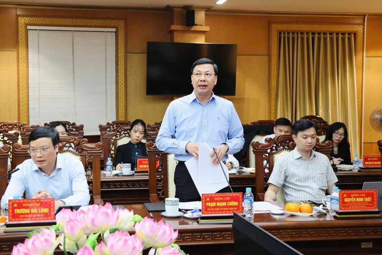 Khẩn trương kiện toàn đội ngũ cán bộ, công chức, viên chức cấp xã; củng cố kiện toàn đơn vị sự nghiệp- Ảnh 4.