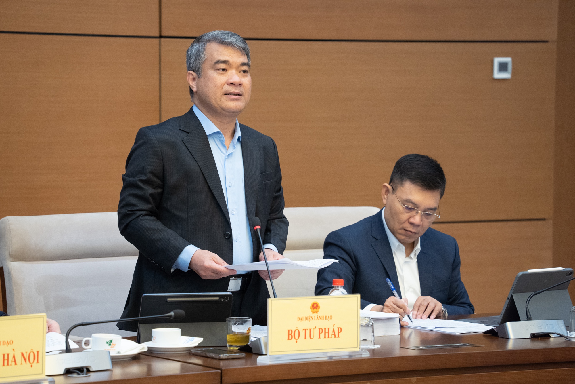 Thẩm tra sơ bộ dự án Luật Thủ đô (sửa đổi)- Ảnh 2.