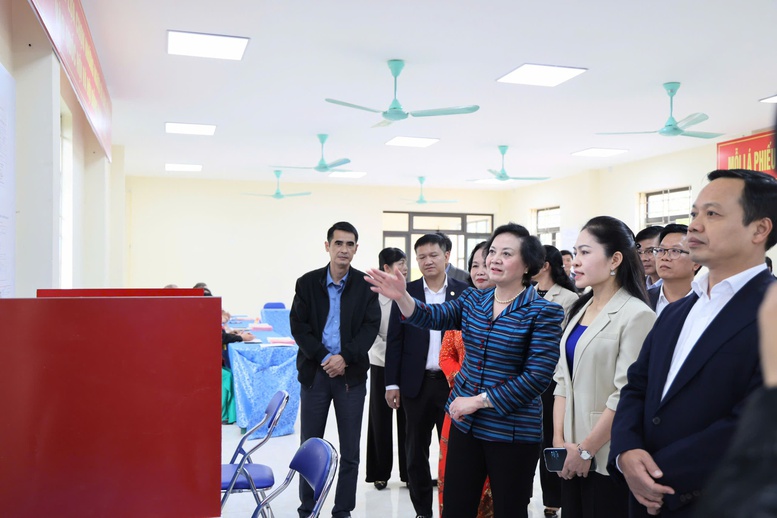 Khẩn trương triển khai các vấn đề có tính cấp bách; tiếp tục sắp xếp cơ sở y tế, giáo dục, đơn vị sự nghiệp, đội ngũ nhân sự cấp xã- Ảnh 6.