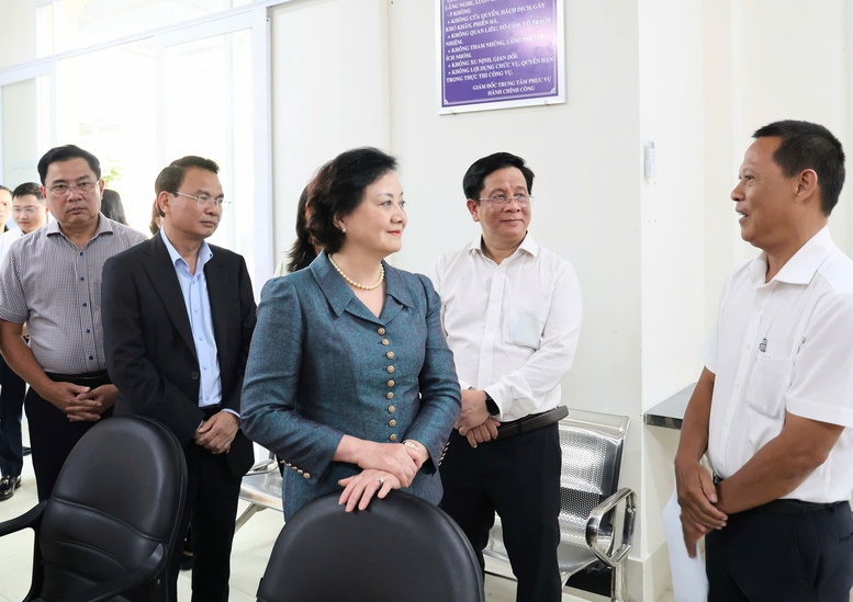 Tập trung sắp xếp, hoàn thiện tổ chức bộ máy, kiện toàn nhân sự sau bầu cử; xây dựng chính sách tiền lương mới- Ảnh 2.