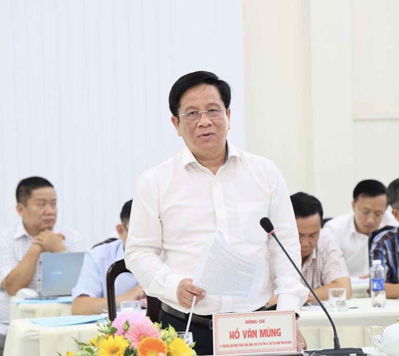 Tập trung sắp xếp, hoàn thiện tổ chức bộ máy, kiện toàn nhân sự sau bầu cử; xây dựng chính sách tiền lương mới- Ảnh 6.