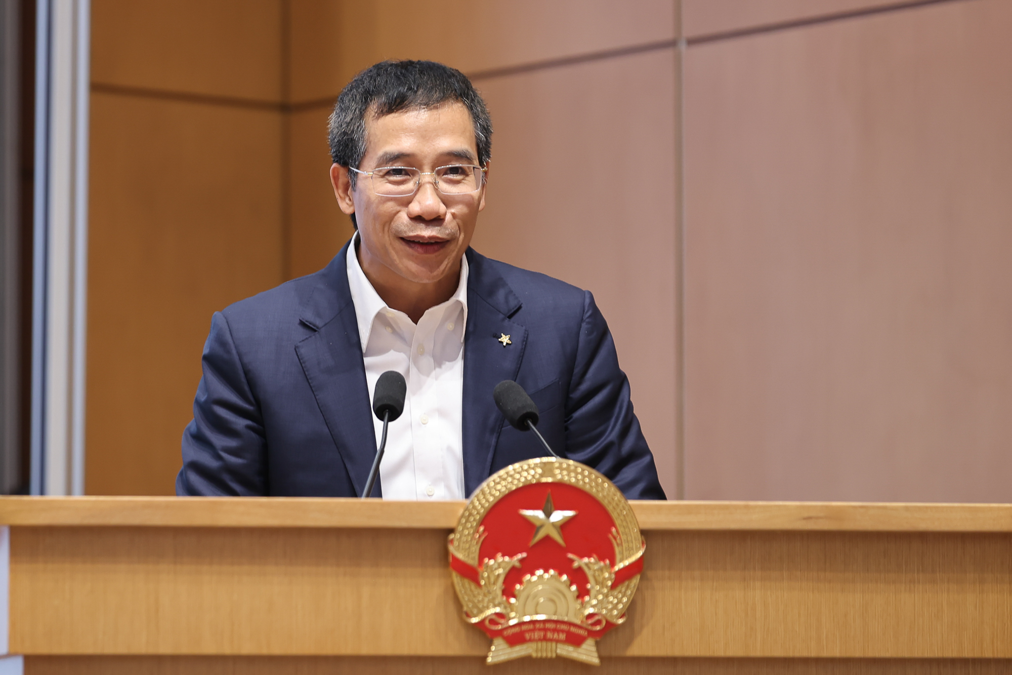 TỔNG THUẬT: Hội nghị "DOANH NGHIỆP GÓP PHẦN VÀO TĂNG TRƯỞNG 2 CON SỐ và THỦ TƯỚNG CHÍNH PHỦ TRI ÂN DOANH NGHIỆP"- Ảnh 13. TỔNG THUẬT: Hội nghị "DOANH NGHIỆP GÓP PHẦN VÀO TĂNG TRƯỞNG 2 CON SỐ và THỦ TƯỚNG CHÍNH PHỦ TRI ÂN DOANH NGHIỆP"- Ảnh 13.