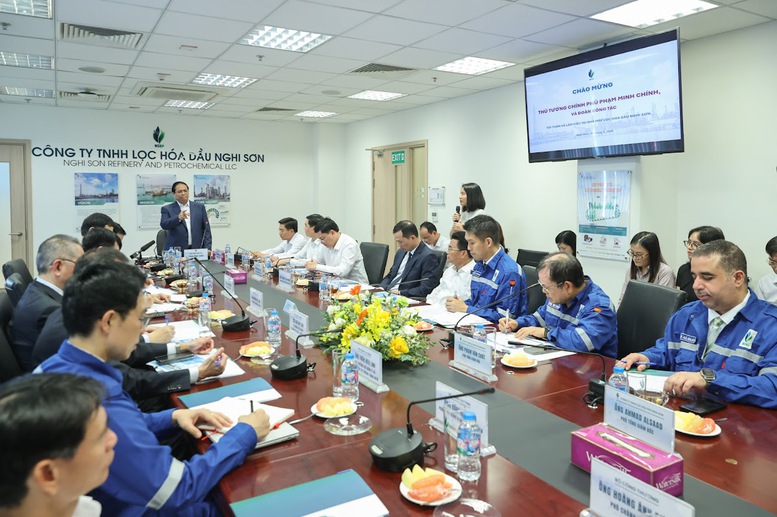 Thủ tướng khảo sát địa điểm xây dựng KHO DỰ TRỮ XĂNG DẦU CHIẾN LƯỢC- Ảnh 6.