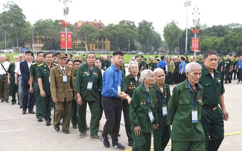 Kiến nghị chế độ với người tham gia kháng chiến chống Mỹ có trên 10 năm trong quân đội đã xuất ngũ- Ảnh 2. Chế độ chính sách với đối tượng trực tiếp tham gia kháng chiến chống Mỹ nhưng chưa được hưởng chính sách