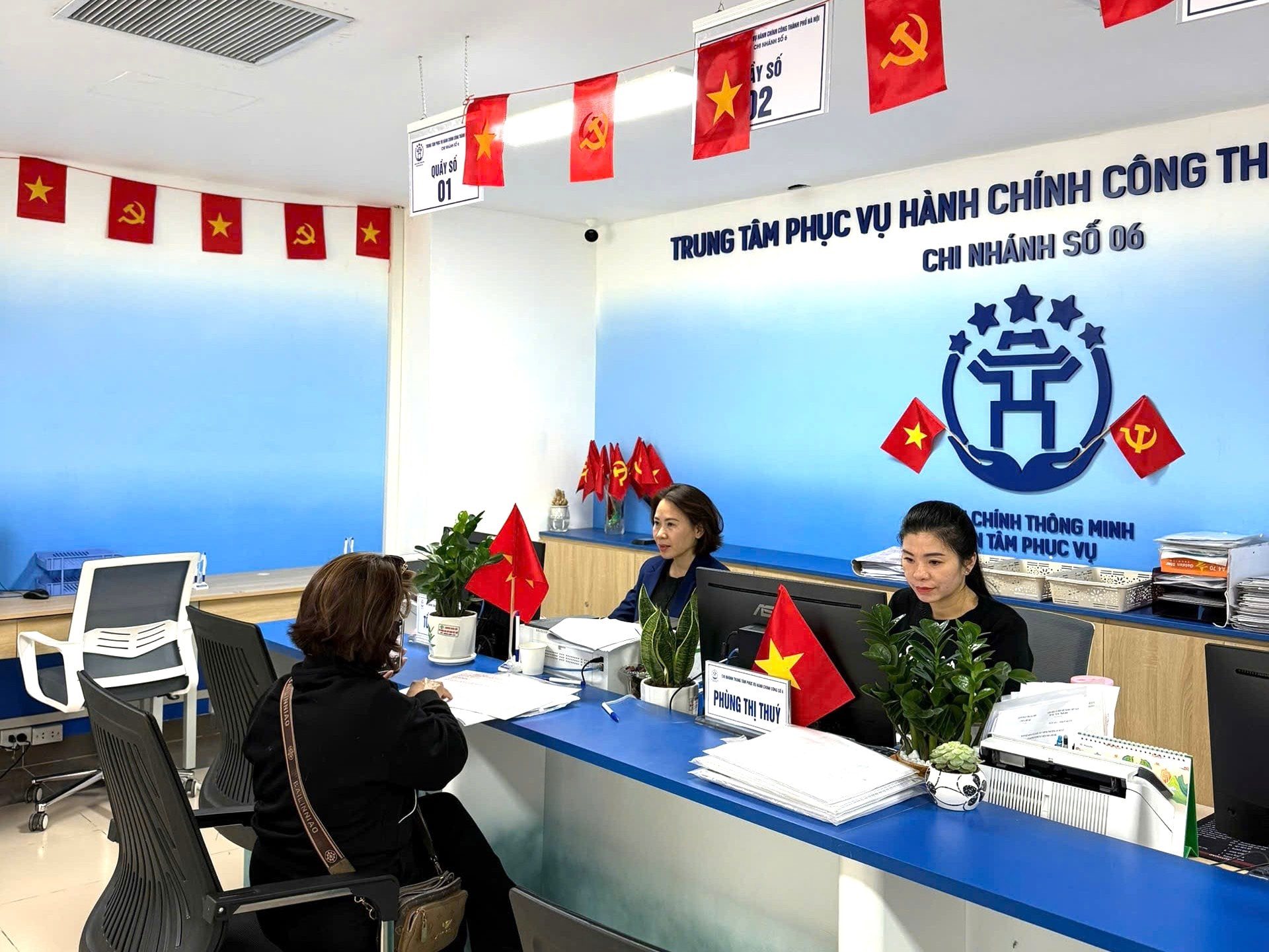 Quy định số 11-QĐ/TU về đánh giá, xếp loại cán bộ, công chức, viên chức, lao động hợp đồng hằng tháng bằng OKR/KPI- Ảnh 2.