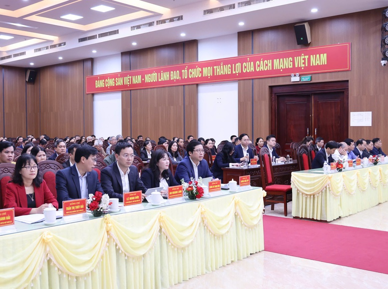 Nghiên cứu kỹ lưỡng phương án sắp xếp thôn, bản, tổ dân phố; xây dựng cơ chế, chính sách đối với cán bộ không chuyên trách- Ảnh 2.