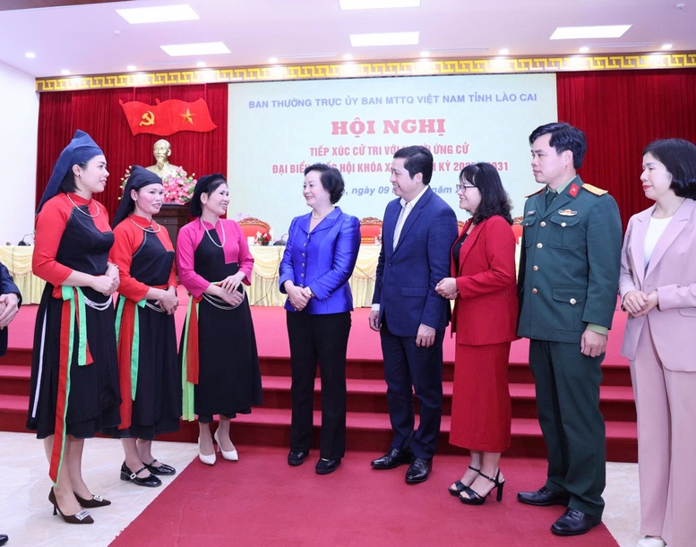 Nghiên cứu kỹ lưỡng phương án sắp xếp thôn, bản, tổ dân phố; xây dựng cơ chế, chính sách đối với cán bộ không chuyên trách- Ảnh 3.