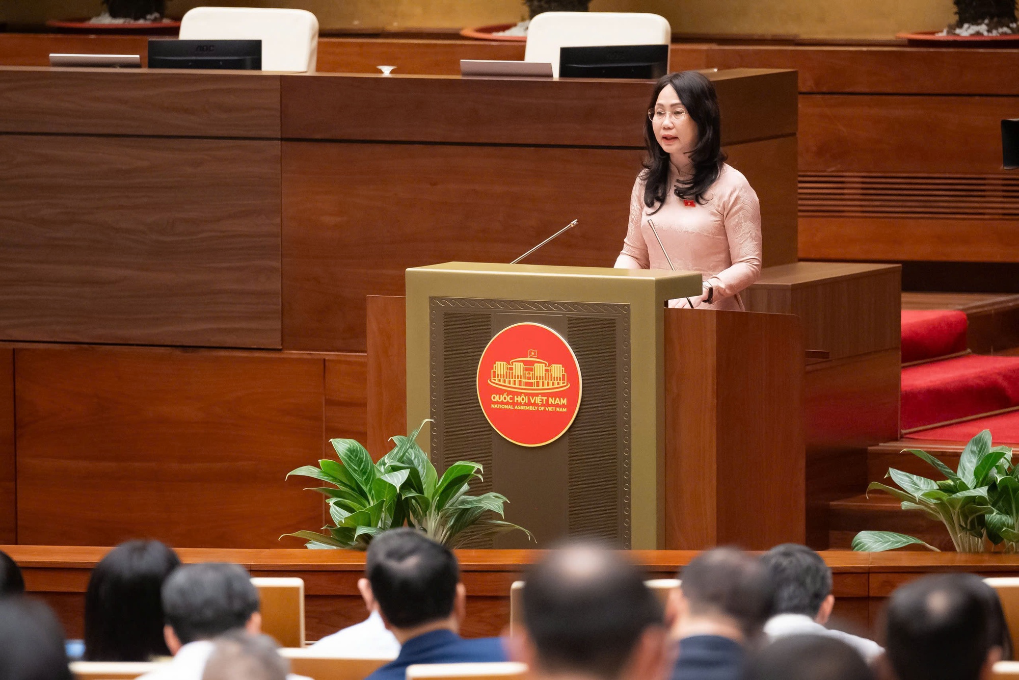 Đề xuất 10 nhóm chính sách lớn phát triển văn hóa Việt Nam; ngày 24/11 - “Ngày Văn hóa Việt Nam” người lao động được nghỉ, hưởng nguyên lương- Ảnh 2.