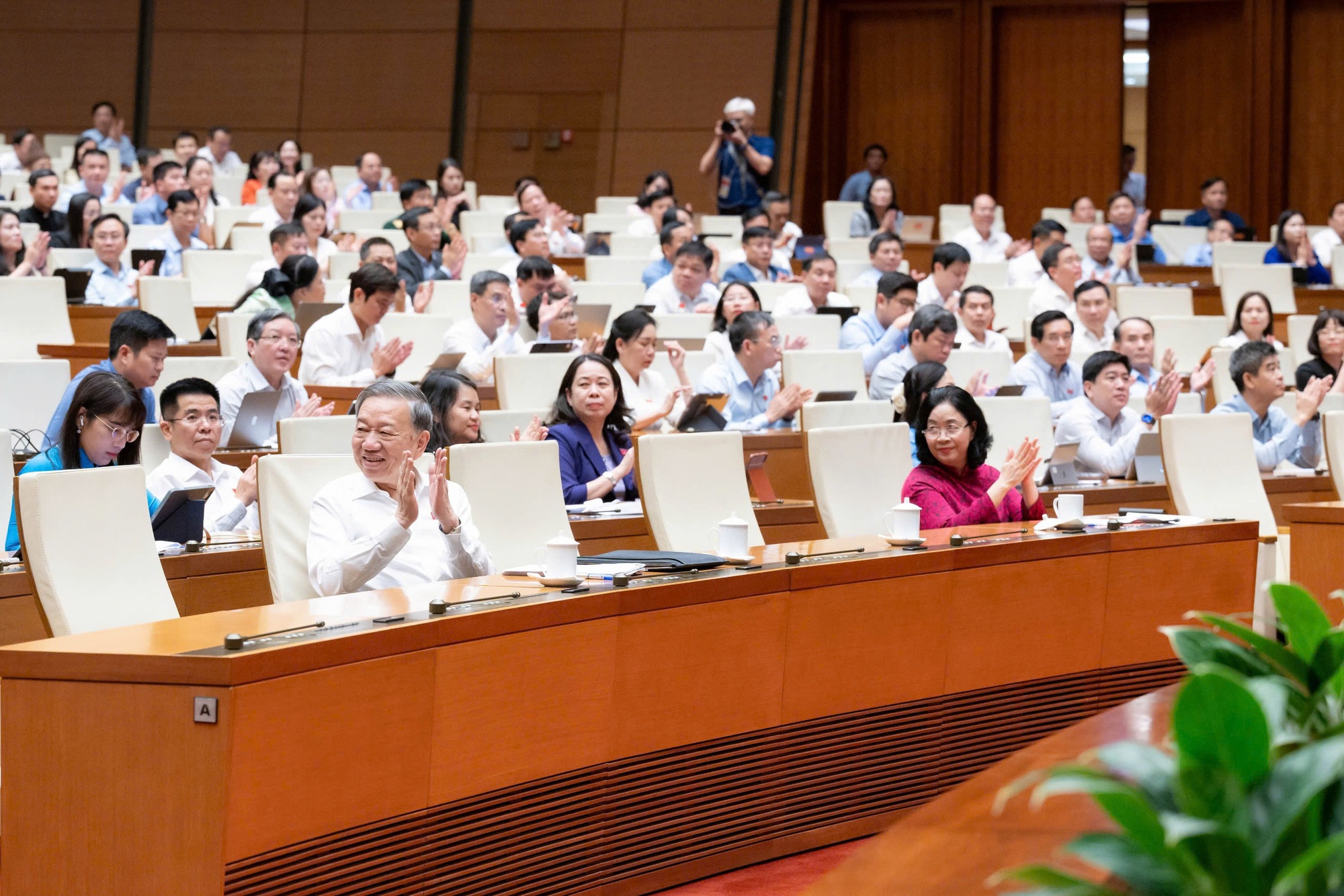 LUẬT THỦ ĐÔ (sửa đổi): Giao cho chính quyền thành phố Hà Nội 199 thẩm quyền đặc thù, vượt trội- Ảnh 4.