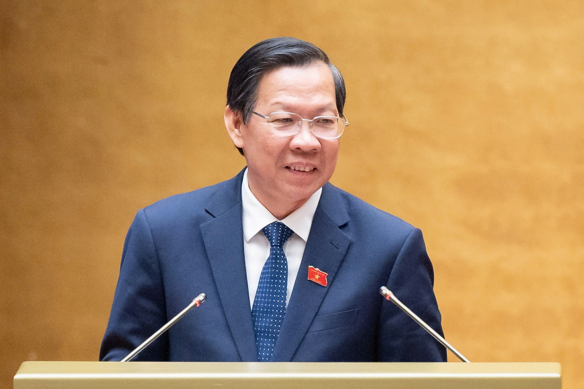 Thông qua Nghị quyết về kế hoạch phát triển kinh tế - xã hội 5 năm giai đoạn 2026-2030- Ảnh 2.