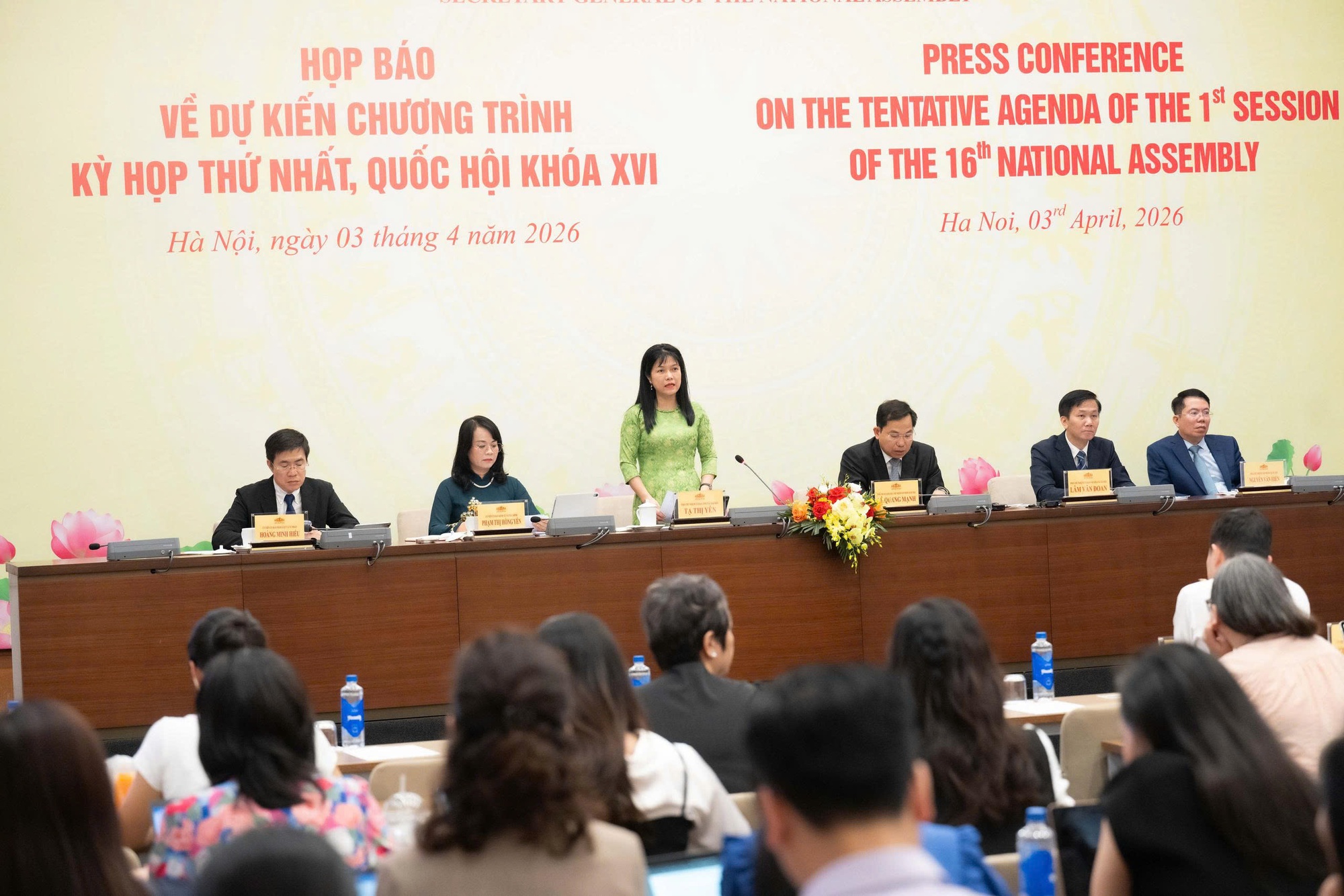 Kỳ họp thứ nhất, Quốc hội khóa XVI: Kiện toàn 39 chức danh lãnh đạo cấp cao; thảo luận nhiều vấn đề dân sinh cấp bách- Ảnh 5.