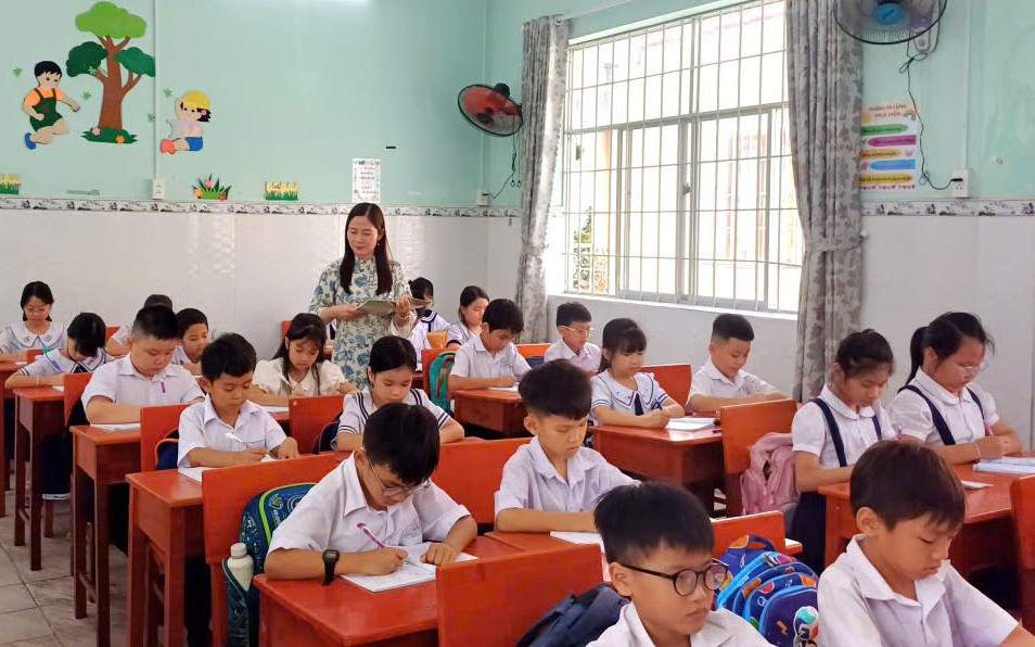 Quy định điều động nhà giáo trong các cơ sở giáo dục công lập