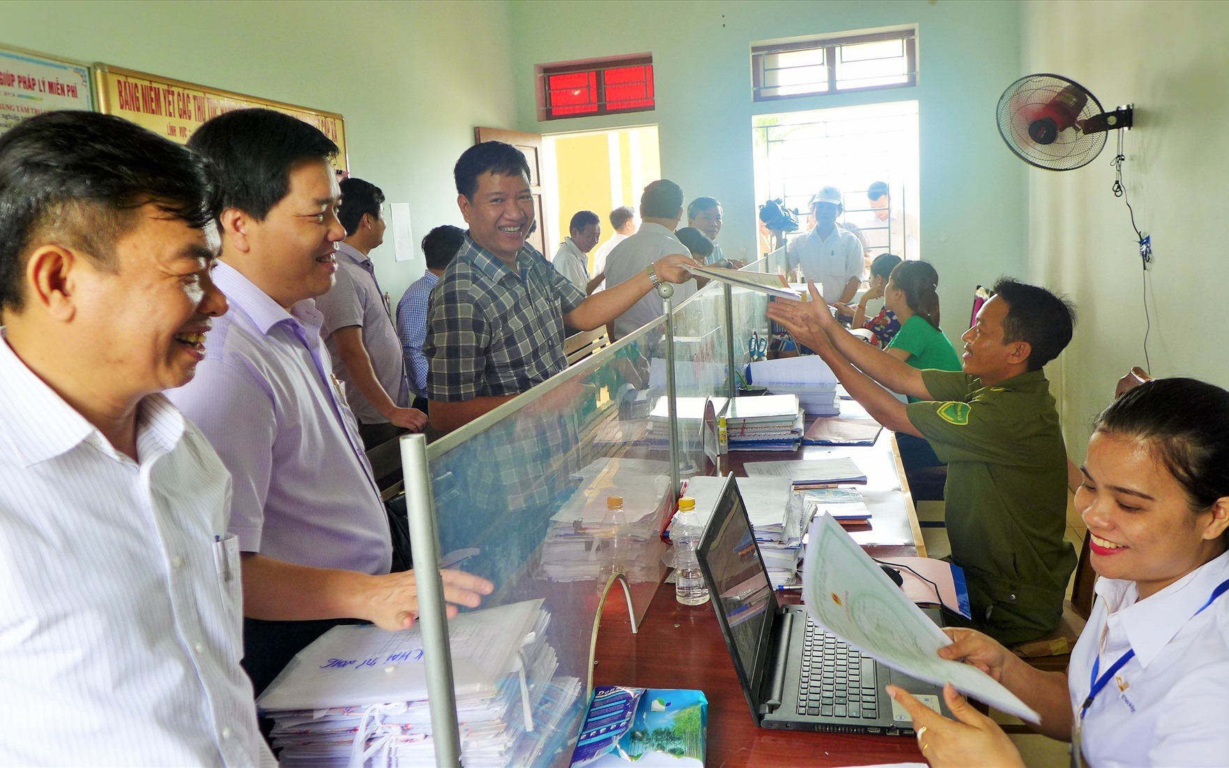 CHI TIẾT đề xuất chính sách hỗ trợ người hoạt động không chuyên trách ở thôn, tổ dân phố