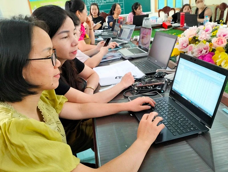 Đề xuất quy định về quản lí và sử dụng học bạ số trong các cơ sở giáo dục phổ thông, thường xuyên- Ảnh 2.