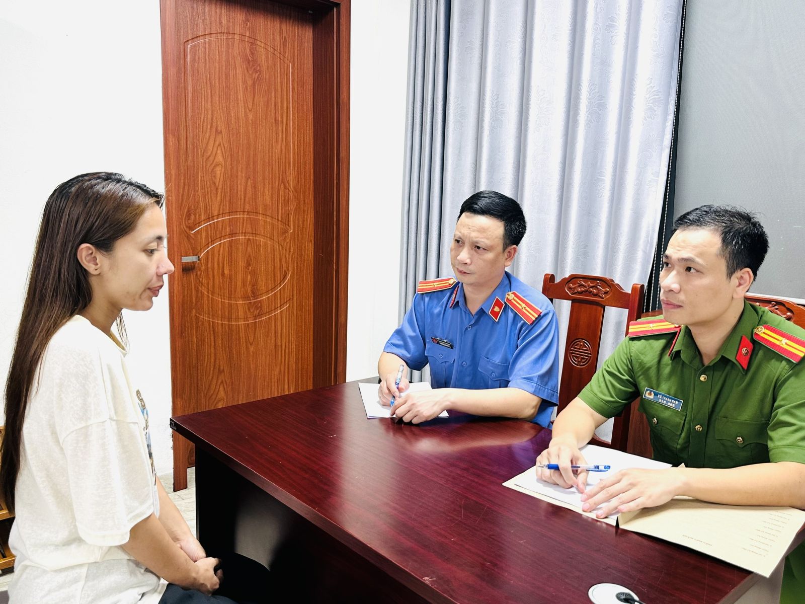 Khởi tố nguyên Hiệu trưởng, Trưởng phòng, Kế toán trưởng...- Ảnh 4. Khởi tố nguyên Hiệu trưởng, Trưởng phòng, Kế toán trưởng...- Ảnh 4.
