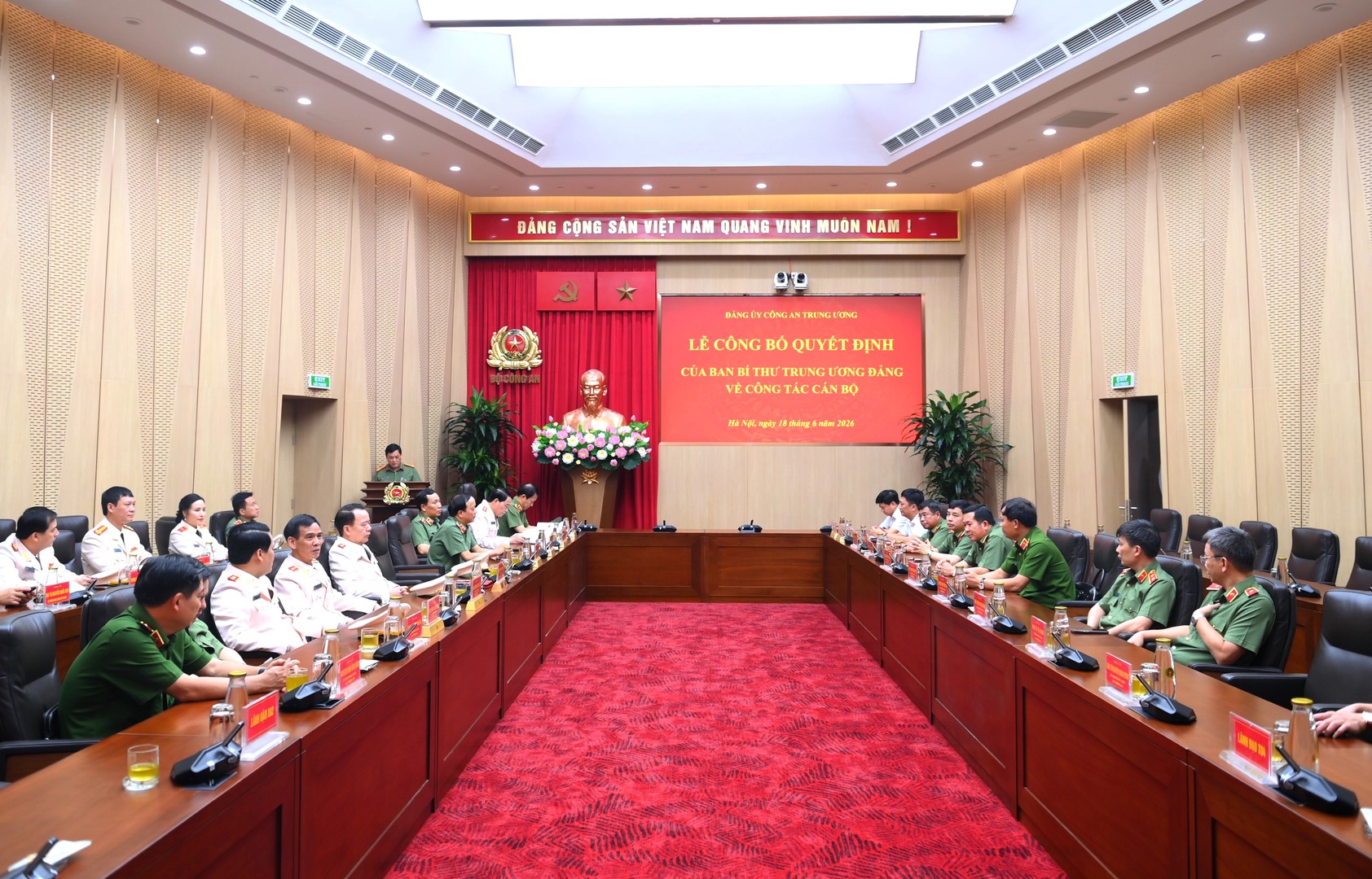 Công bố quyết định của Ban Bí thư chuẩn y nhân sự Ủy ban Kiểm tra Đảng ủy Công an Trung ương- Ảnh 1.
