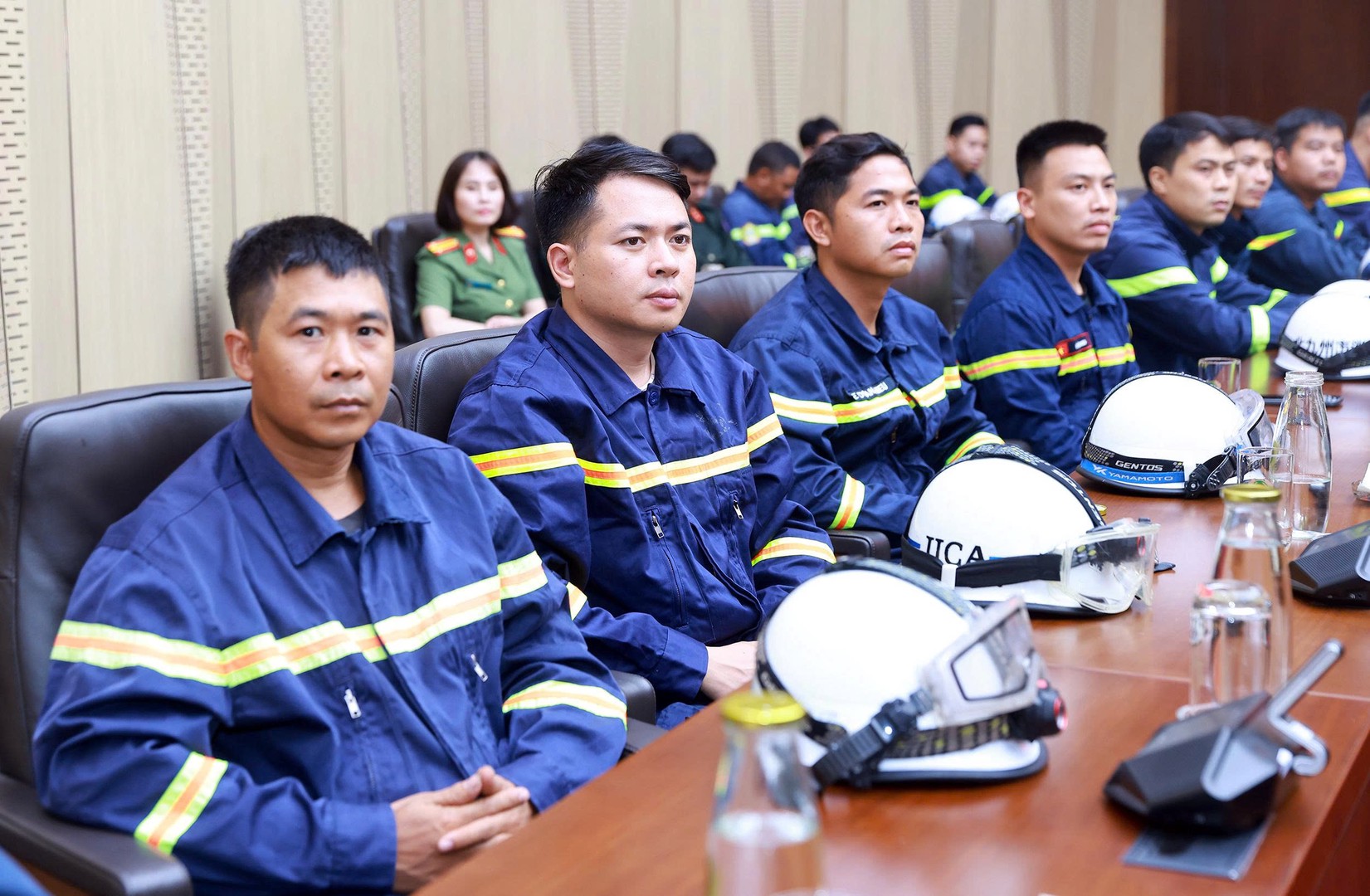 Bộ Công an cử lực lượng tham gia tìm kiếm, cứu nạn, khắc phục hậu quả động đất tại Venezuela- Ảnh 2.
