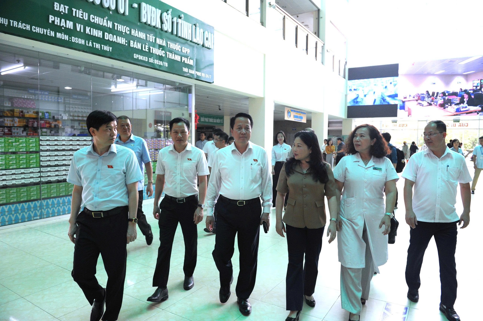 Sắp xếp, sáp nhập trạm y tế: Thiếu nhân lực, tăng áp lực- Ảnh 7.