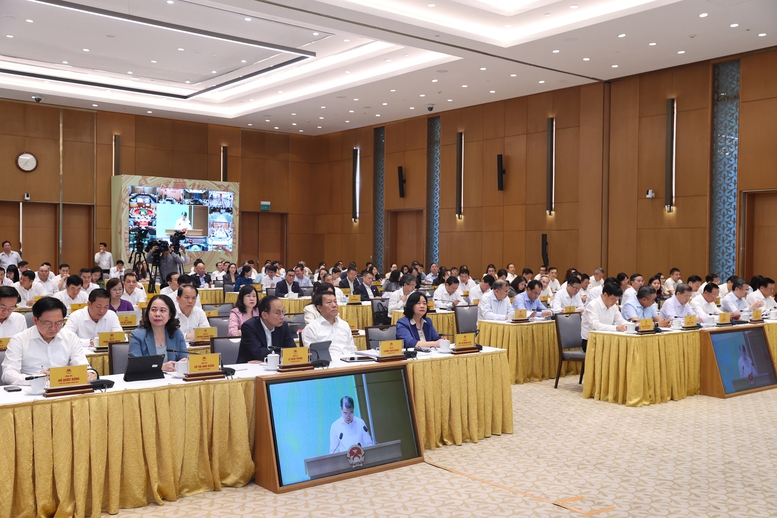 TỔNG BÍ THƯ, CHỦ TỊCH NƯỚC TÔ LÂM DỰ PHIÊN HỌP CHÍNH PHỦ THƯỜNG KỲ THÁNG 6/2026 và HỘI NGHỊ CHÍNH PHỦ VỚI ĐỊA PHƯƠNG- Ảnh 5.