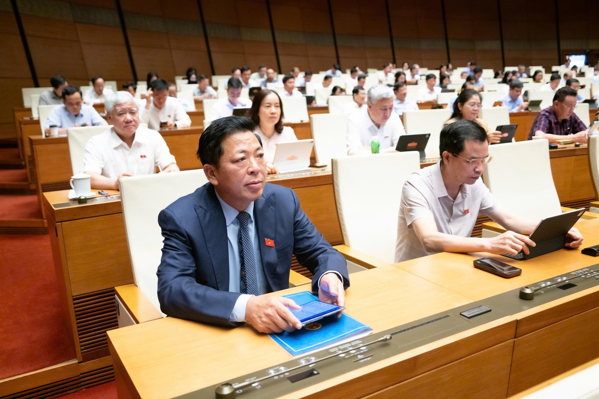 Thành lập Thành phố Quảng Ninh: Cần sớm xây dựng lộ trình sắp xếp tổ chức, bố trí lại nhân lực, tinh giản biên chế- Ảnh 6.