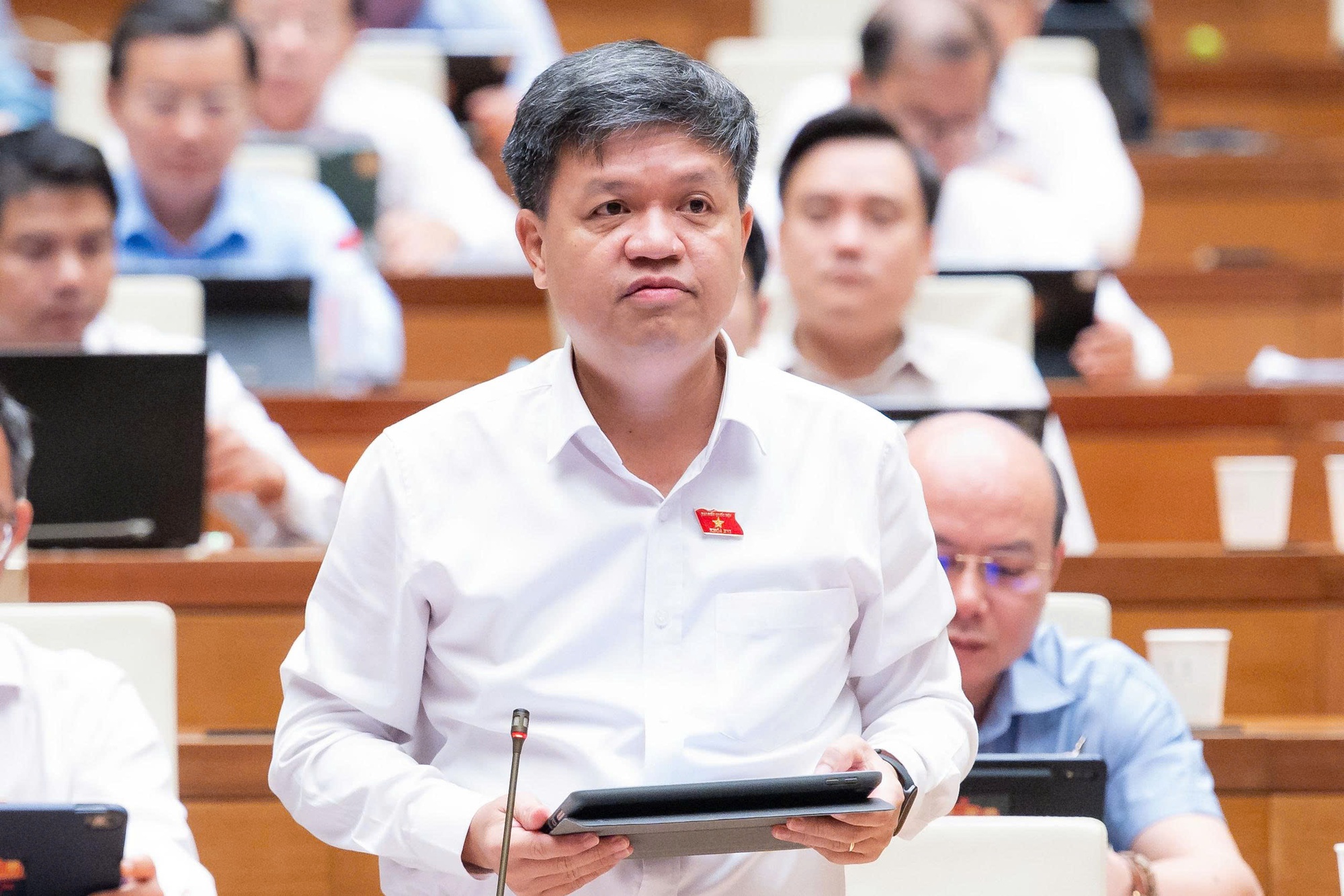 Thành lập Thành phố Quảng Ninh: Cần sớm xây dựng lộ trình sắp xếp tổ chức, bố trí lại nhân lực, tinh giản biên chế- Ảnh 9.