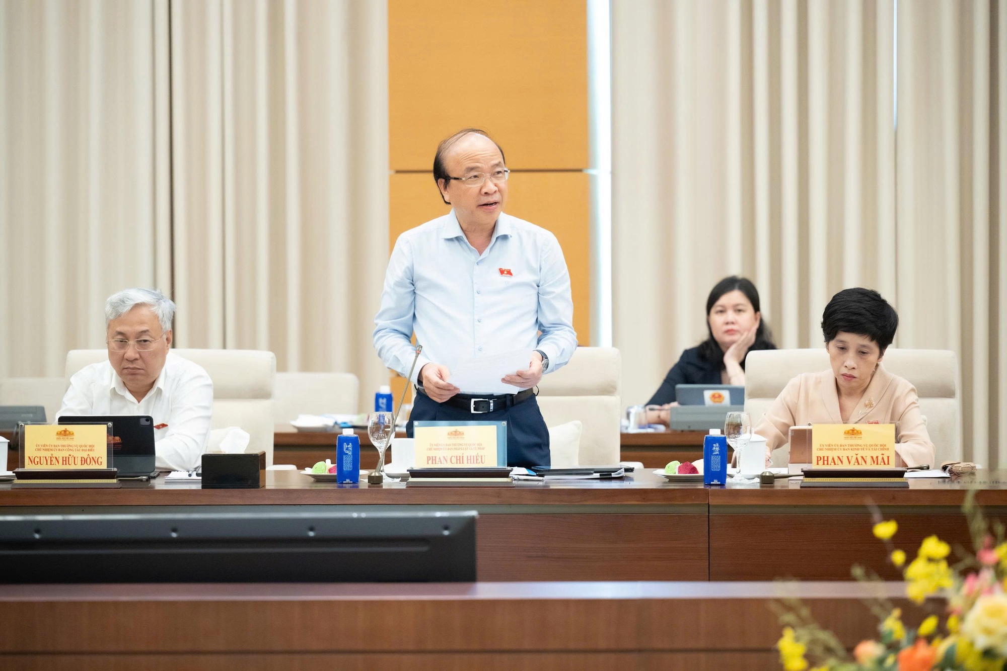 Việc ban hành chính sách giảm thuế ở thời điểm hiện tại là hết sức cần thiết và mang tính cấp bách- Ảnh 13.