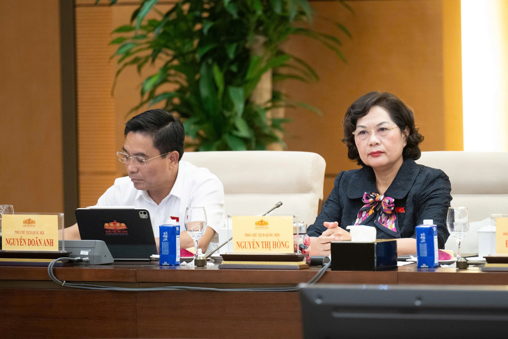 Việc ban hành chính sách giảm thuế ở thời điểm hiện tại là hết sức cần thiết và mang tính cấp bách- Ảnh 4.