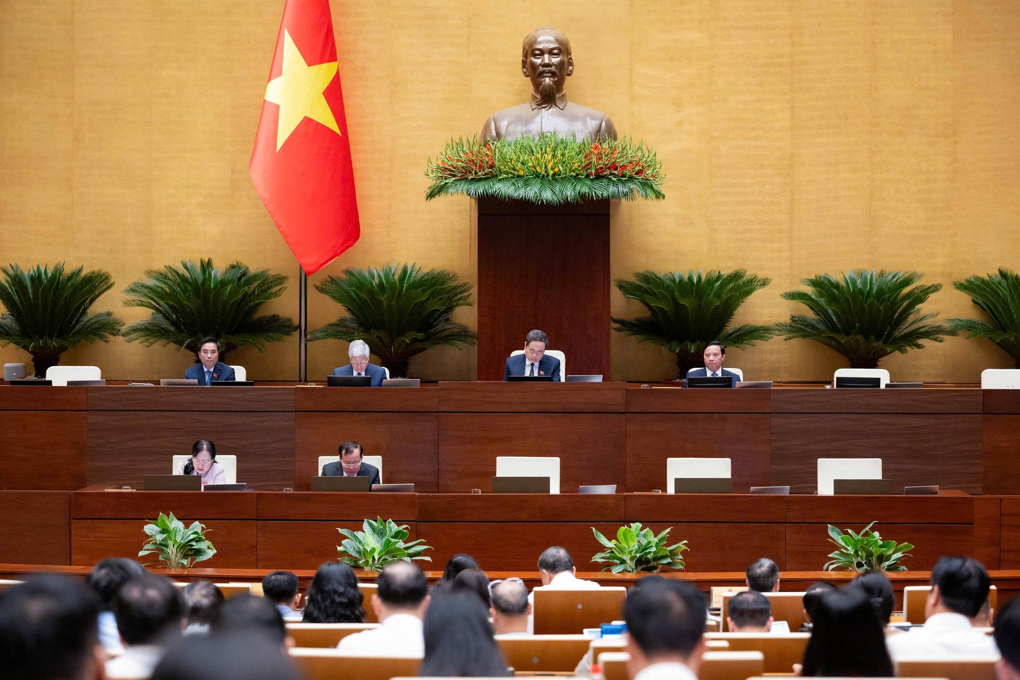 Thông qua Luật sửa đổi, bổ sung một số điều của 09 luật về quân sự, quốc phòng- Ảnh 7.