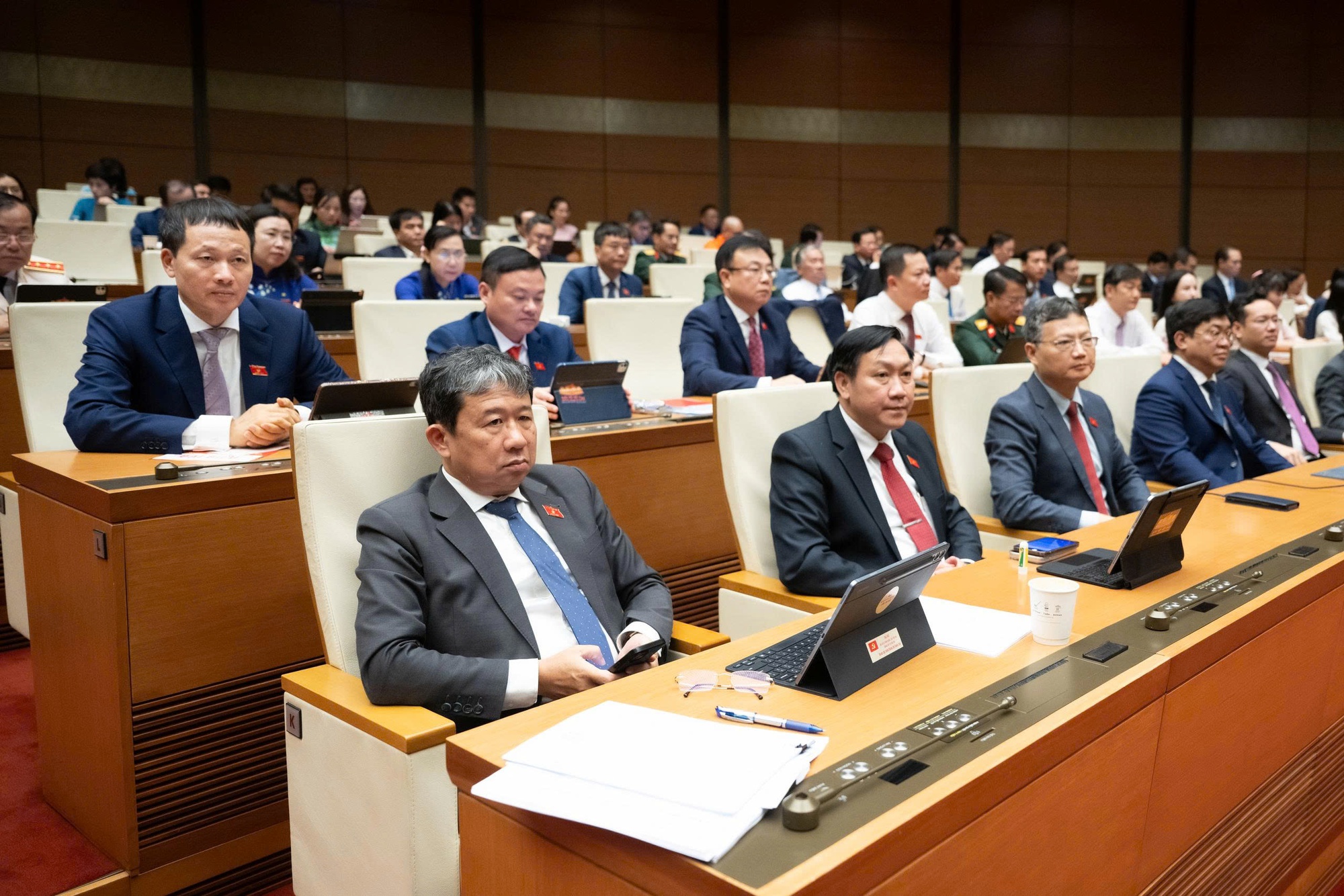 Thông qua Nghị quyết THÀNH LẬP THÀNH PHỐ QUẢNG NINH- Ảnh 8.
