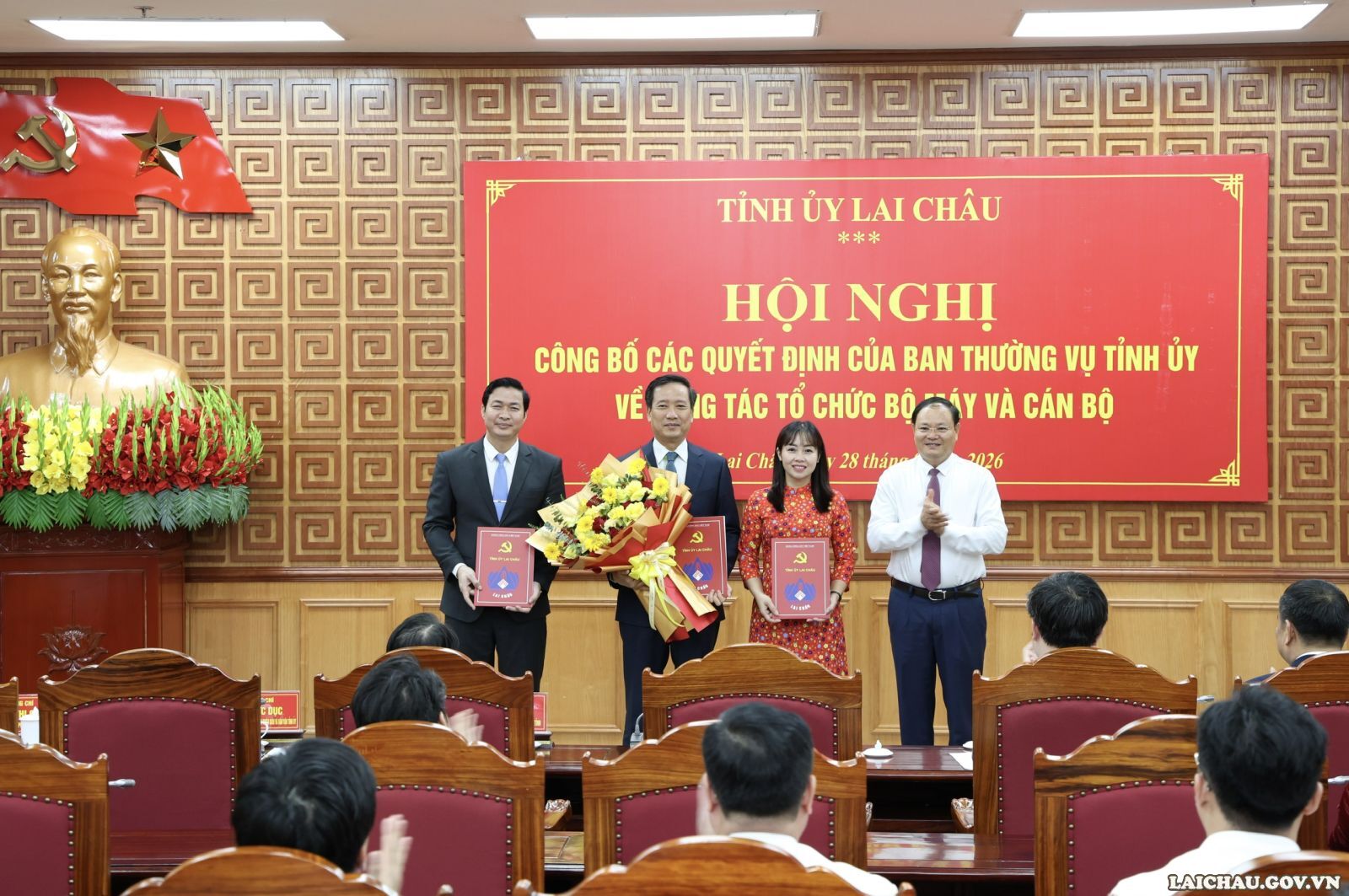Sắp xếp, tổ chức lại Ban Đảng, thành lập 2 Đảng bộ mới- Ảnh 5.