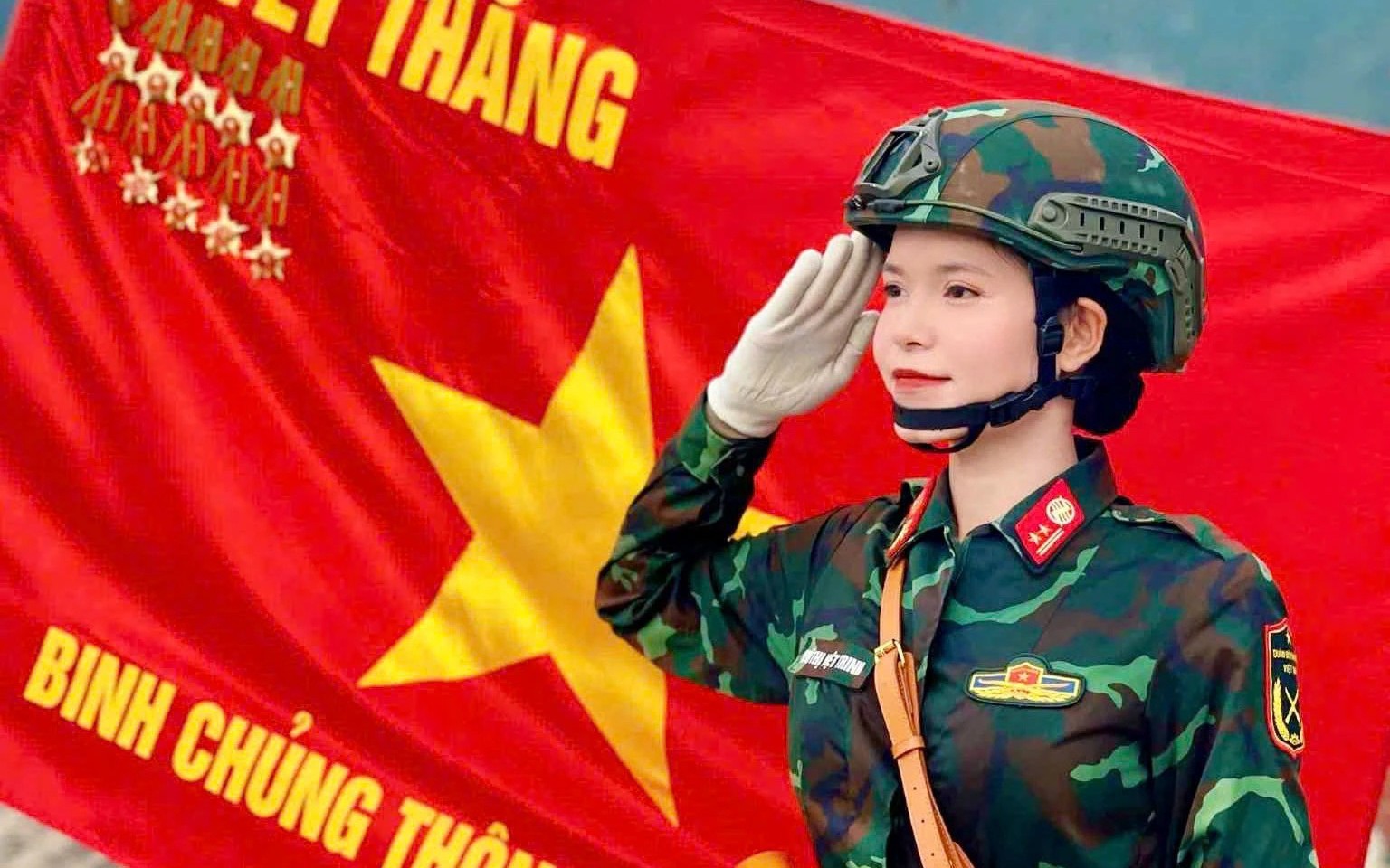 Điều kiện được xét chức danh sĩ quan chuyên môn - kỹ thuật - nghiệp vụ