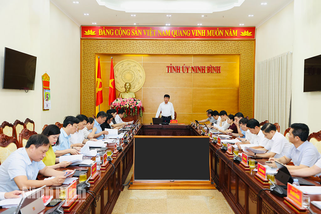 Khẩn trương hoàn thành đề án sắp xếp trường học, nhanh chóng kiện toàn tổ chức bộ máy, nhân sự- Ảnh 1.