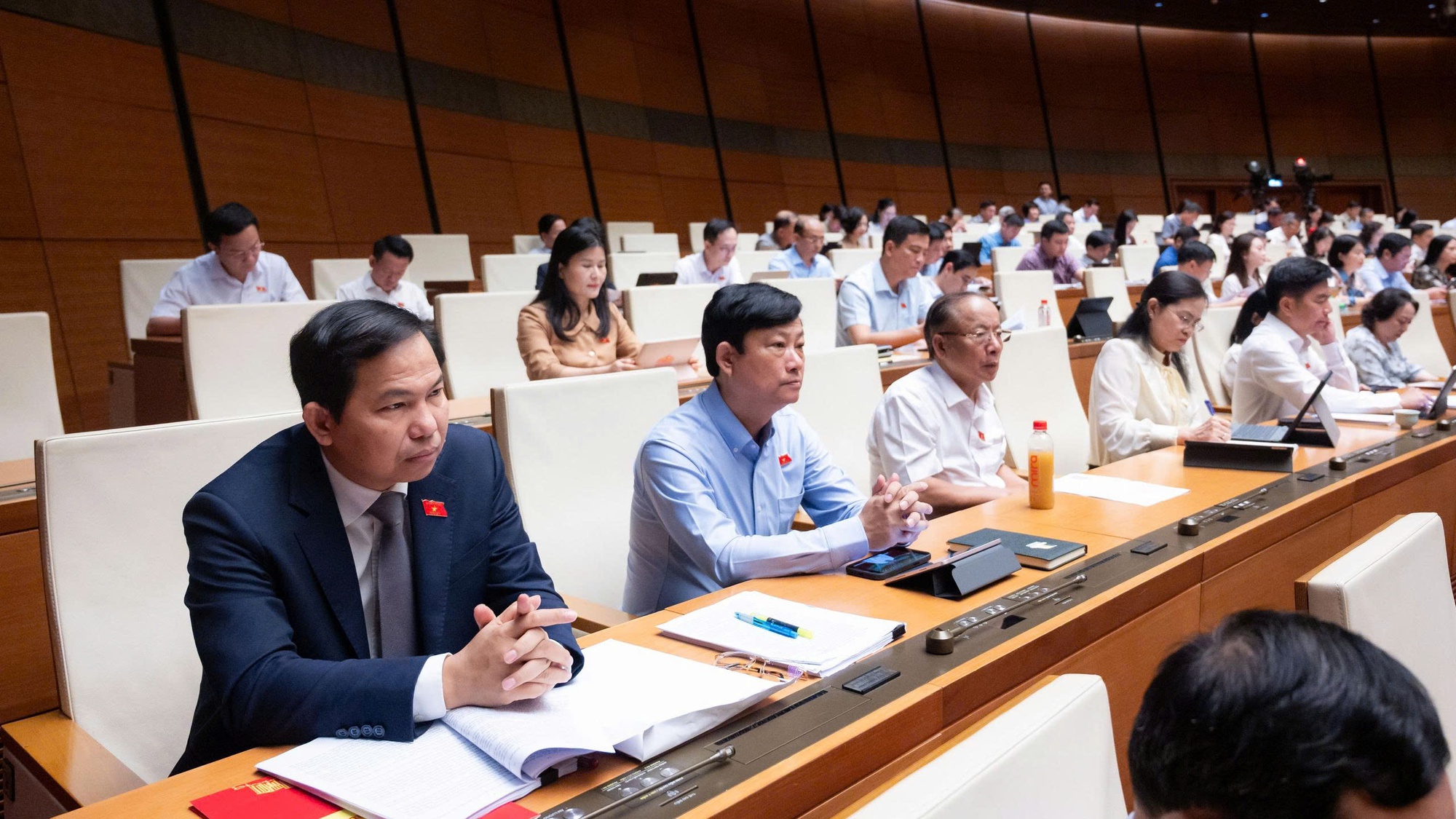Khẩn trương sắp xếp, thành lập mới các cơ quan đơn vị; bố trí nhân sự phù hợp với mô hình chính quyền đô thị- Ảnh 5.