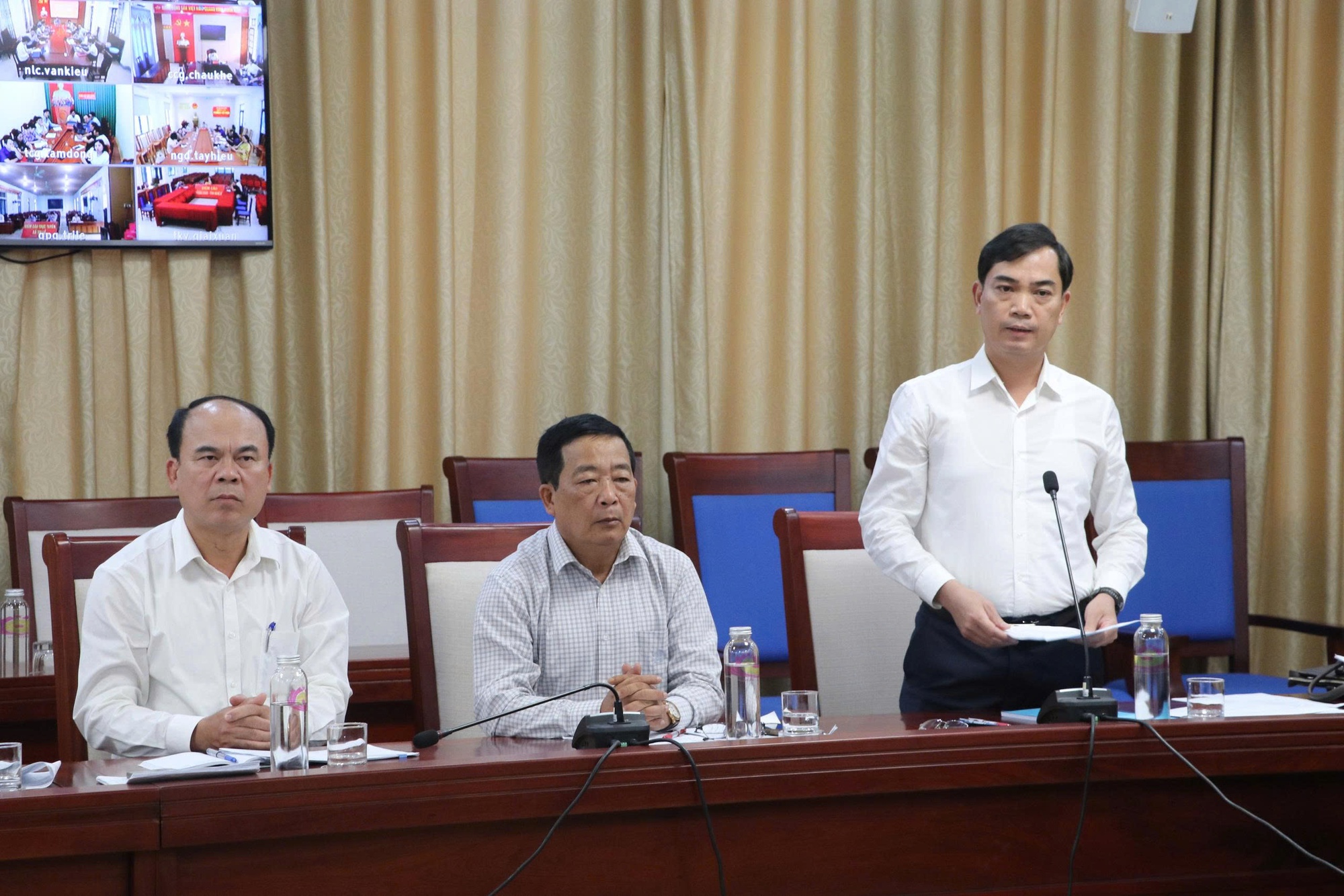 Sắp xếp, sáp nhập trường học: Tuyệt đối không để xảy ra tiêu cực trong công tác cán bộ- Ảnh 3.