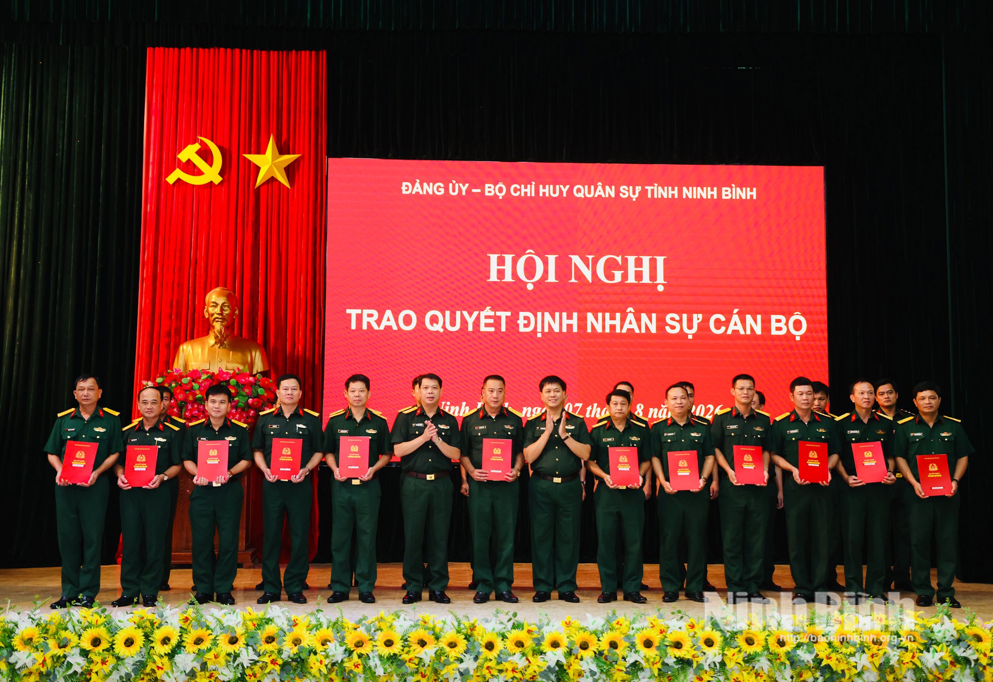 Điều động, bổ nhiệm nhân sự, giải thể, sắp xếp, tổ chức lại lực lượng quân sự địa phương- Ảnh 4.