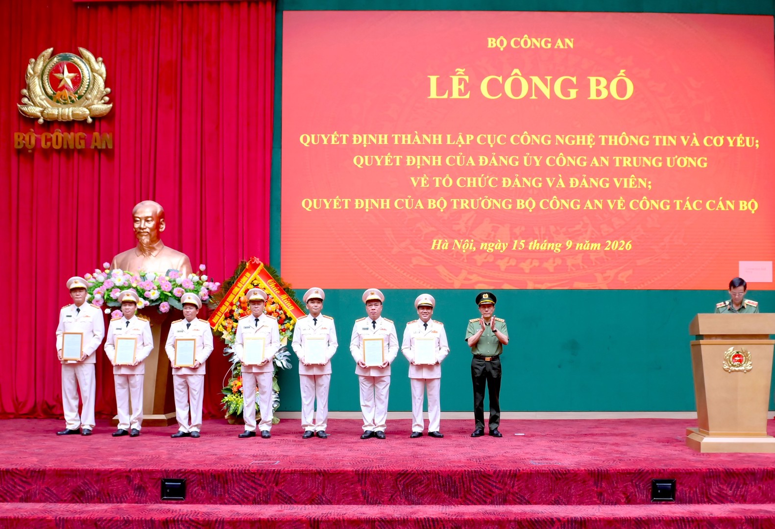 SẮP XẾP BỘ MÁY: Sáp nhập, hợp nhất 2 Cục, thành lập Cục Công nghệ thông tin và Cơ yếu, Bộ Công an- Ảnh 2.