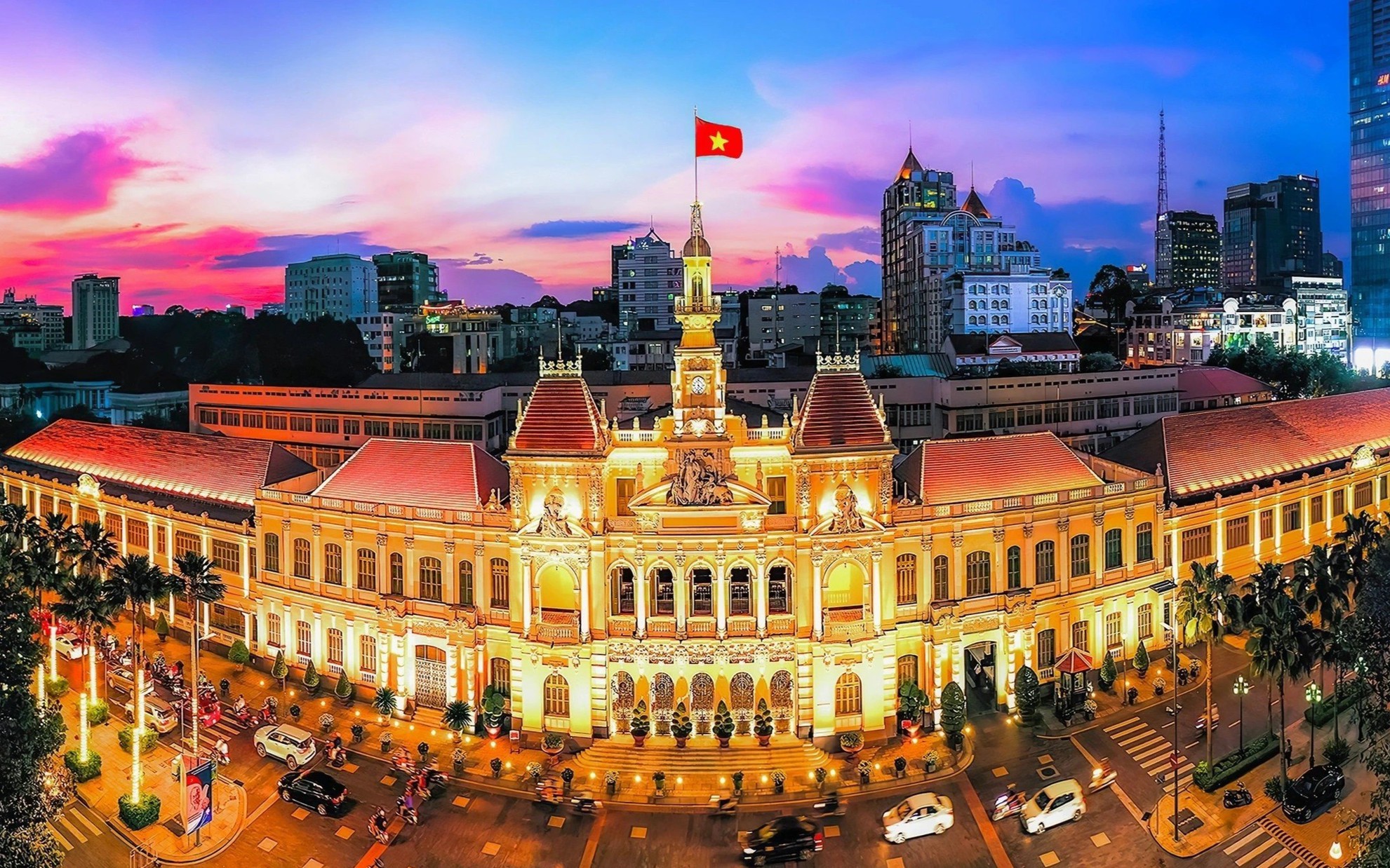 Sắp xếp, bổ nhiệm nhân sự cấp xã; thực hiện chính sách tiền lương, phụ cấp; đánh giá cán bộ theo KPI...