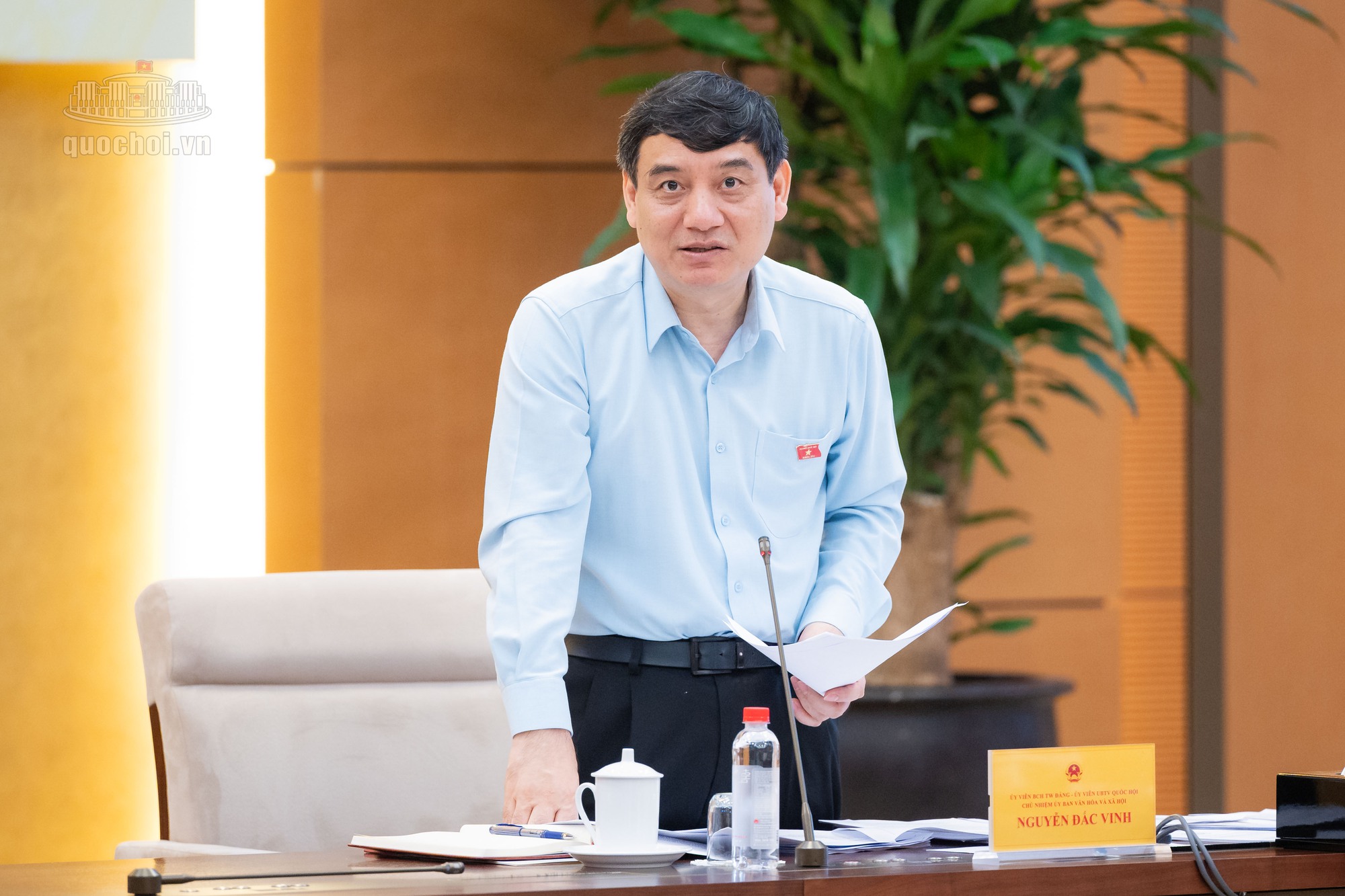 Đề nghị sớm hiện thực hóa chính sách tiền lương nhà giáo; giải quyết triệt để tình trạng thừa, thiếu giáo viên...- Ảnh 1.