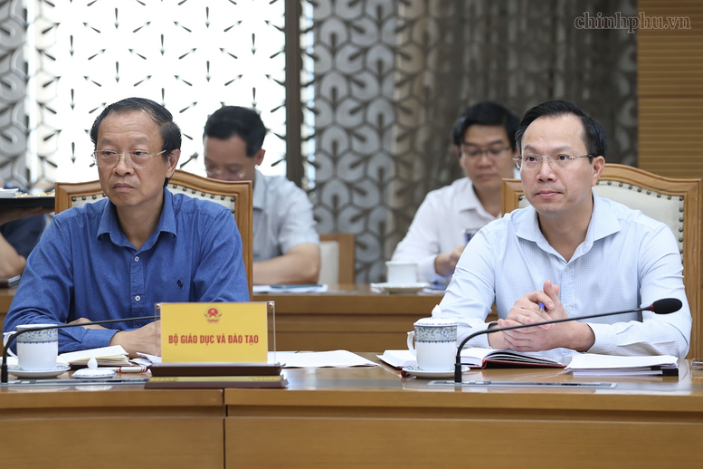 Thủ tướng Lê Minh Hưng: Triển khai ngay các biện pháp cấp bách, giải quyết dứt điểm tình trạng thiếu sách giáo khoa trước 25/9- Ảnh 8.