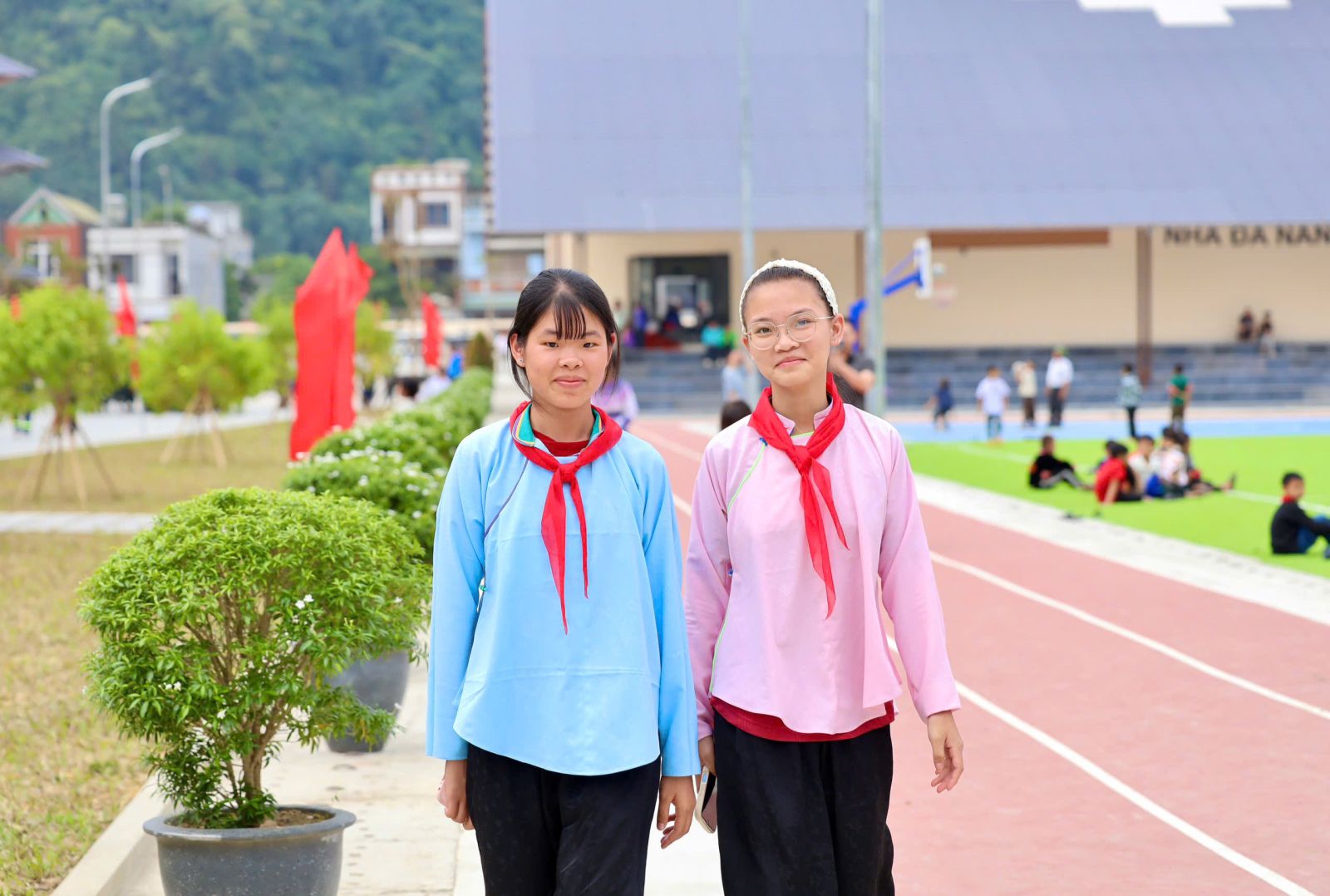 Không khí rộn ràng tại trường phổ thông nội trú mới, vùng biên Lào Cai trước khai giảng- Ảnh 19.