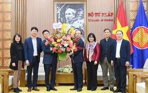 Thủ tướng bổ nhiệm tân Chủ tịch Viện Hàn lâm KHXH Việt Nam