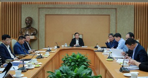 Phó Thủ tướng Trần Hồng Hà: Khẩn trương hoàn thiện 2 Nghị định quan trọng về đất đai và lấn biển