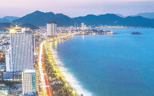 Xây dựng Khánh Hòa trở thành TP trực thuộc Trung ương, trung tâm dịch vụ, du lịch biển quốc tế
