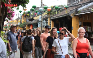 Tiếp tục tạo thuận lợi thu hút khách du lịch quốc tế đến Việt Nam