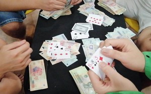 Khi nào đánh bạc sẽ bị xử lý hình sự, che giấu việc đánh bạc sẽ bị phạt bao nhiêu tiền?