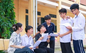 Đề thi tuyển sinh lớp 10 môn Toán tại Quảng Ninh, Ninh Bình, Vĩnh Phúc