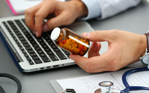 Để tra cứu thuốc không kê đơn thì sẽ tra cứu dựa trên cơ sở pháp lý nào?