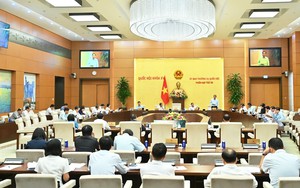 Đề nghị cải cách tiền lương cho cấp xã; bổ sung công tác phí, tạo điều kiện về nhà ở công vụ cho cán bộ, công chức