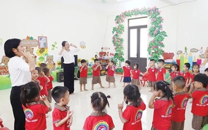 Đề xuất quy định chuẩn nghề nghiệp giáo viên mầm non