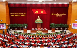 Thông cáo báo chí về ngày làm việc thứ nhất Hội nghị Trung ương 13